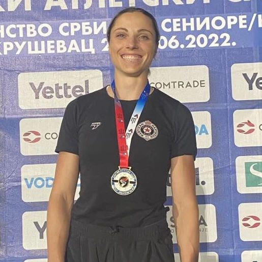 Maja Ćirić prvakinja države na 400m!